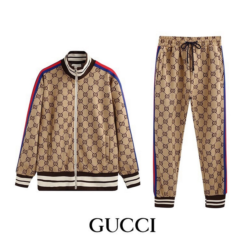 Gucci Men's Suits 15